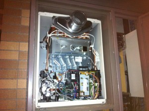 横浜市戸塚区 ガスふろ給湯器取替工事 新設GT-2450SAWX-T