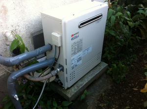 横浜市港南区 ガスふろ給湯器取替工事 新設給湯器 GT-C2452ARX